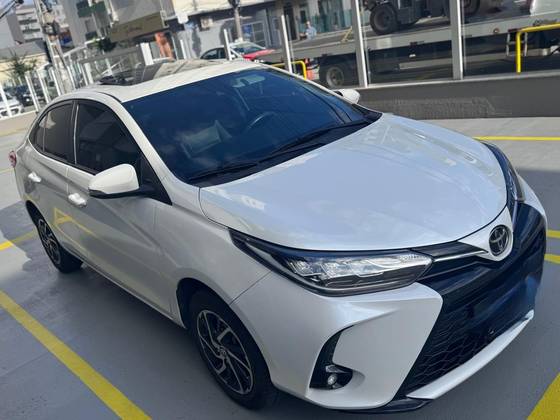TOYOTA YARIS 1.5 16V FLEX SEDAN XLS CONNECT MULTIDRIVE